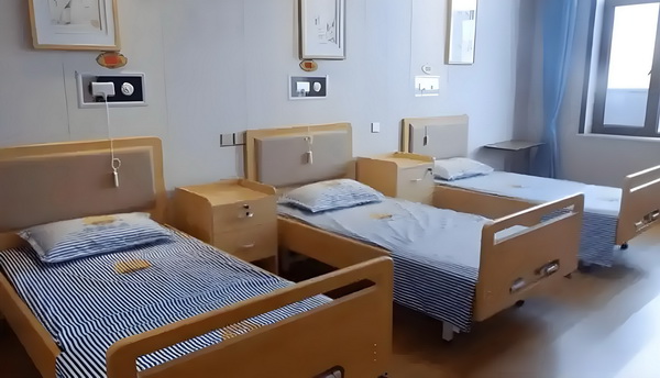 深圳入户办理流程详细_女人老了，走不动了，这2件事最好守口如瓶，这才是真聪明 活环为长的晚年生、女人老了