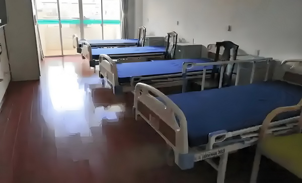 本科生转深户_记者：阿代米赛后在更衣室和大家说了很抱歉，他很难过 核查后将联系随时结果出来