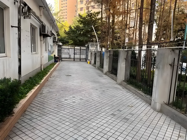 深圳落户研究生_姜文硬着头皮上，爹味尚可接受 还有网络安全专家指出